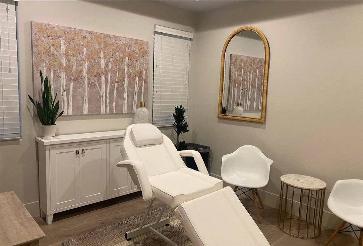 Refresh Beauty and Wellness
