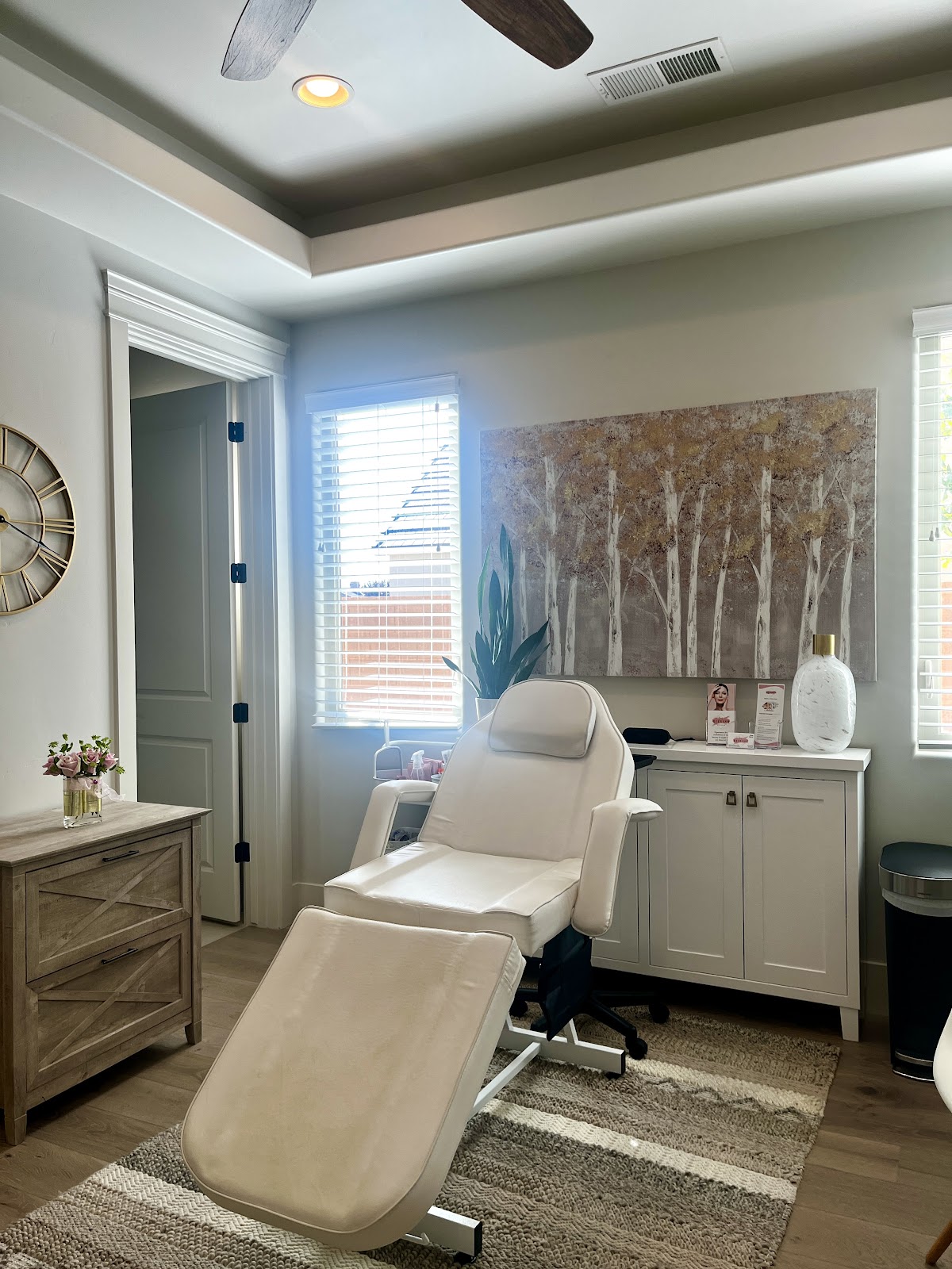 Refresh Beauty and Wellness photo 2