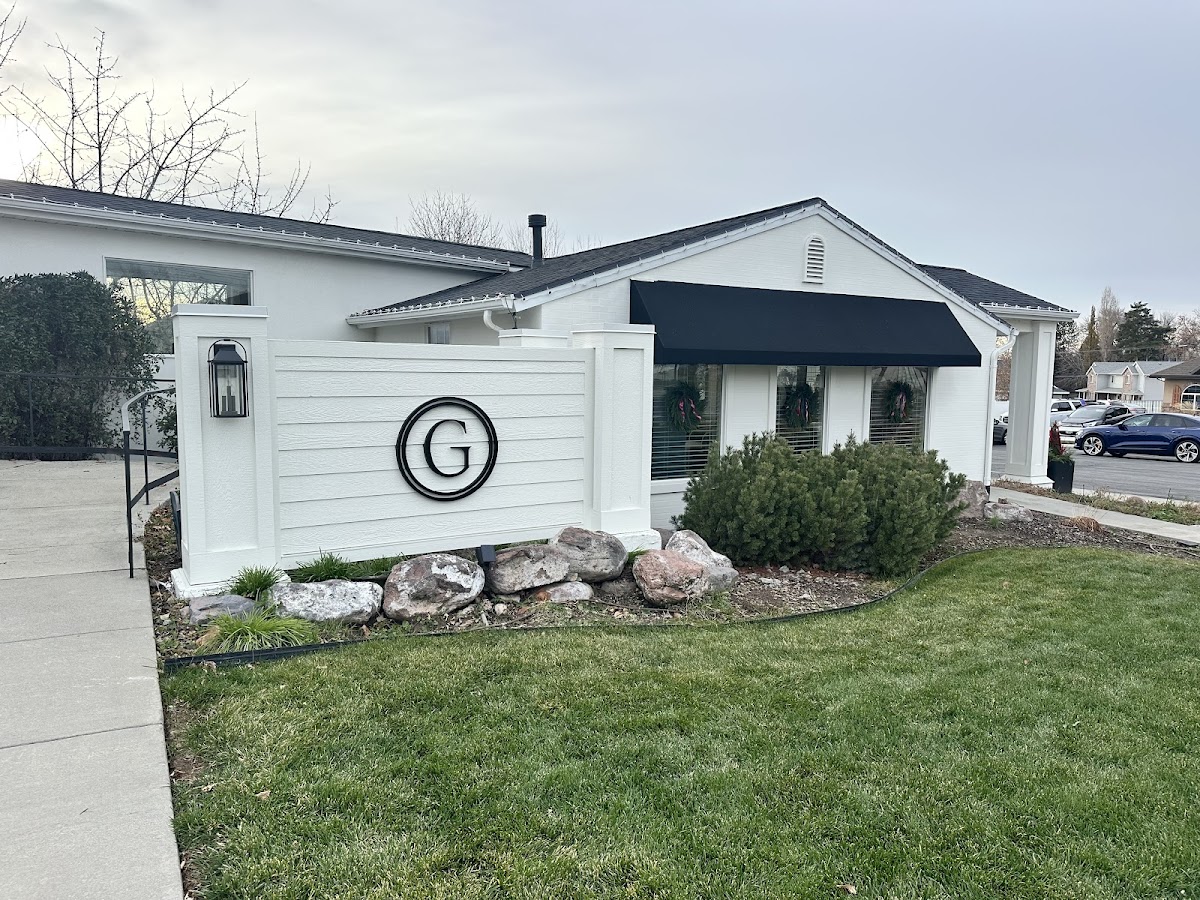 Giova Aesthetics + Wellness